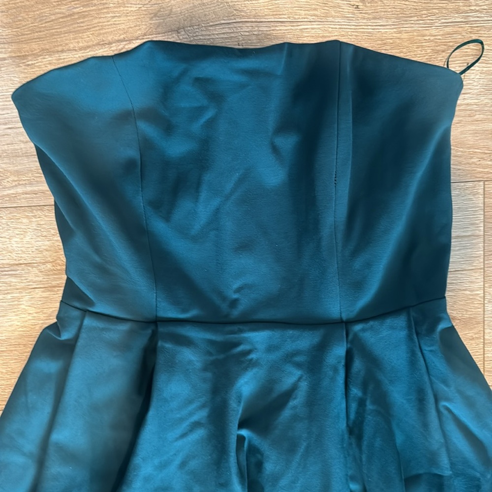 Elliatt Origin Dress Green M $209 View 3